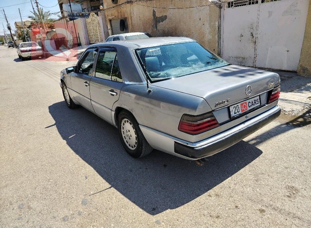 مرسيدس بنز E-Class